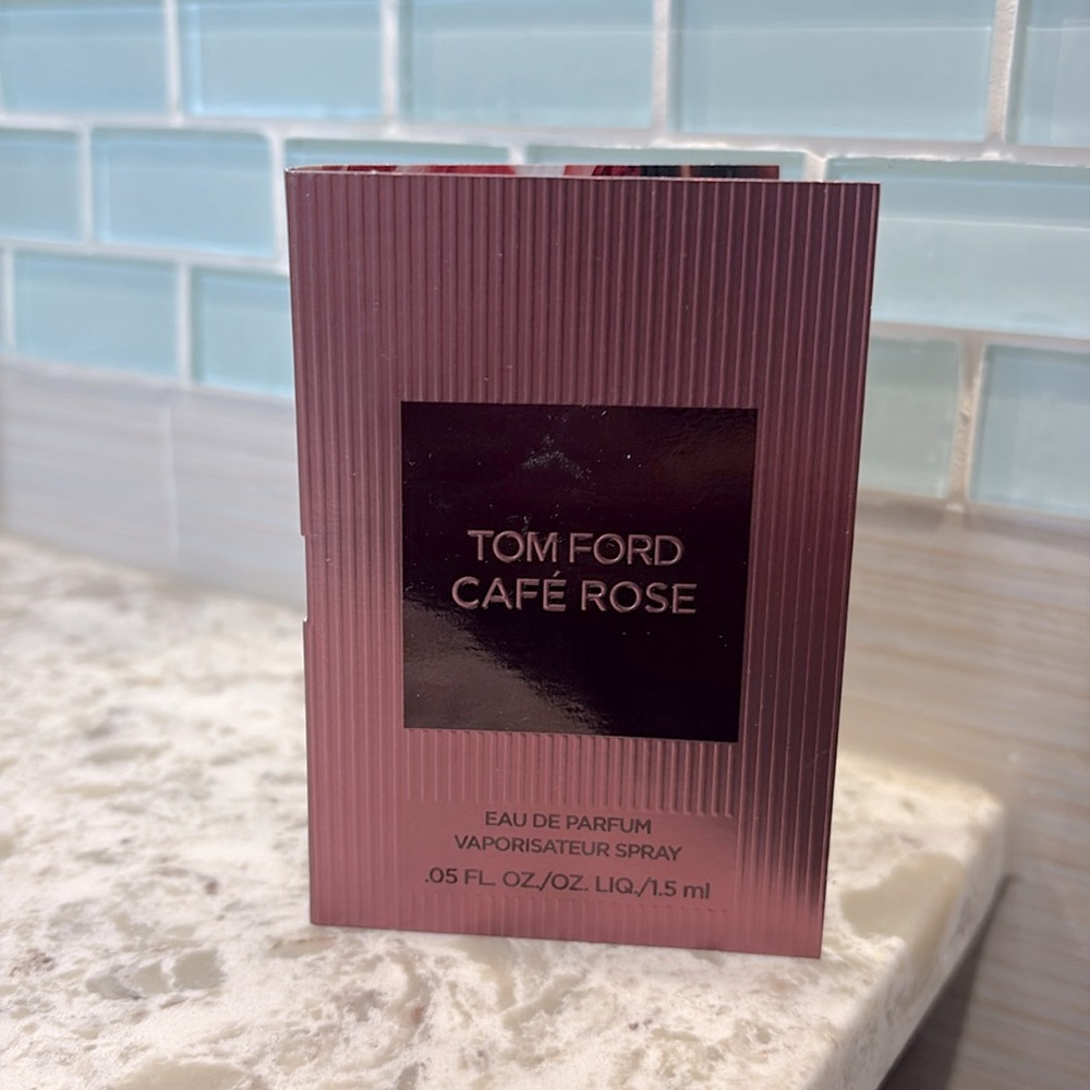 ❤️ 4 for $20 Tom Ford Cafe Rose Mini Travel Vial NEW